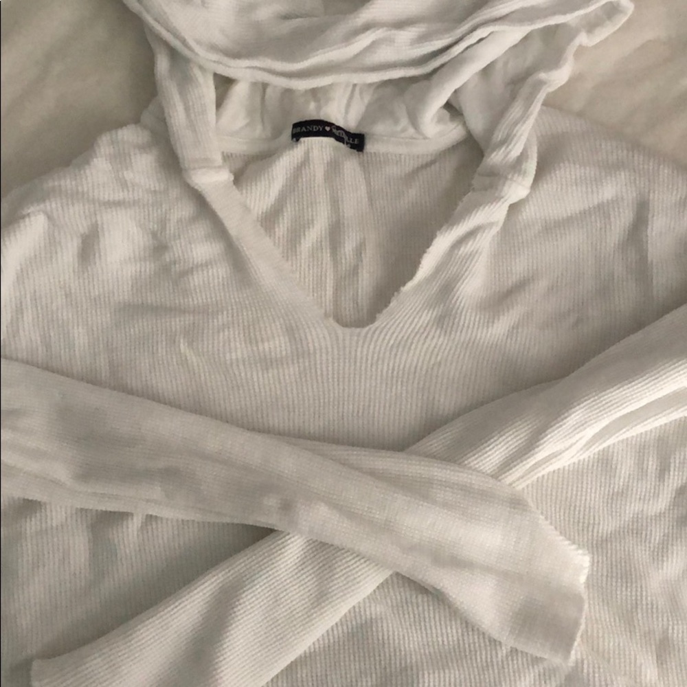 Brandy Melville white cropped pullover